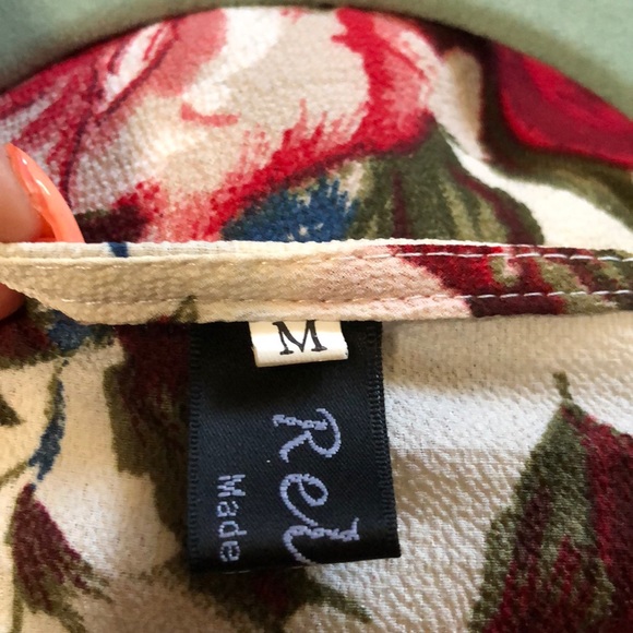 Rose long sleeve romper - Picture 5 of 5